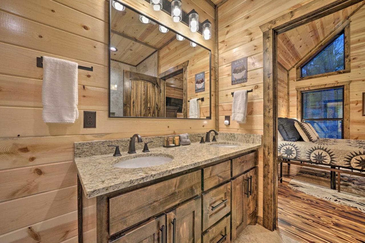 Broken Bow Cabin Deck With Hot Tub And Pool Table! Exterior foto